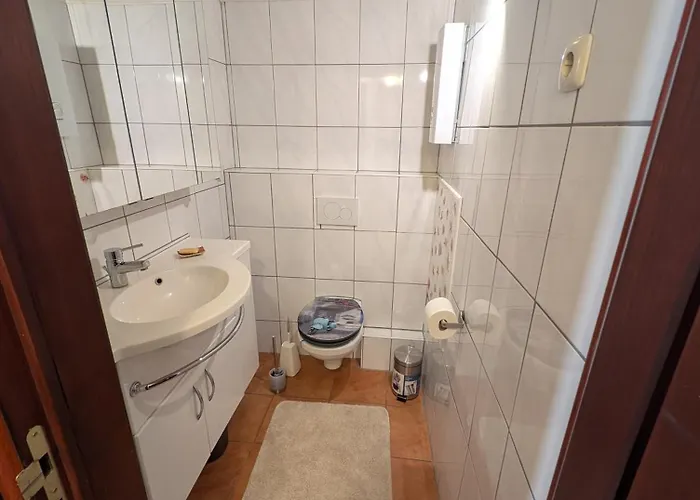 度假居 Charmantes Haus In *